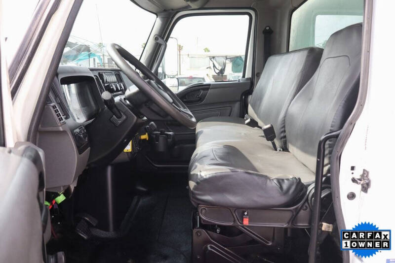 2021 International MV607