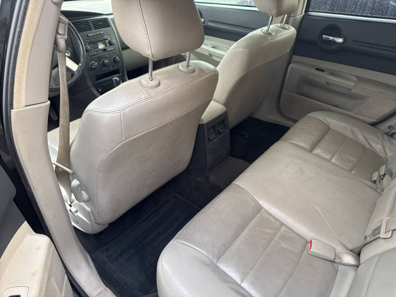 2005 Dodge Magnum SXT