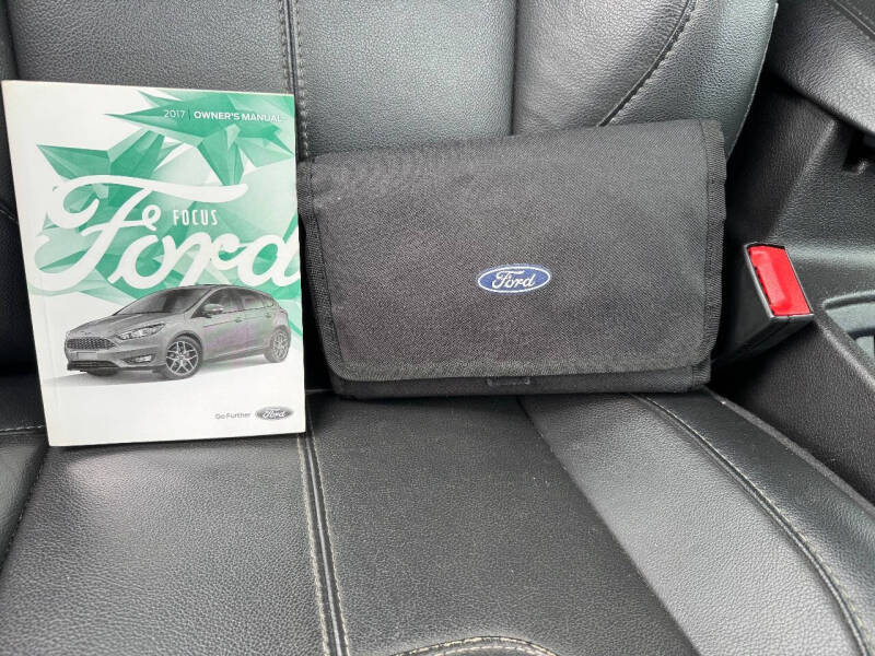2017 Ford Focus Titanium