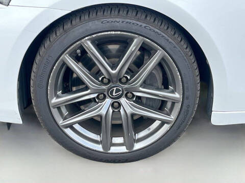 2020 Lexus IS 300