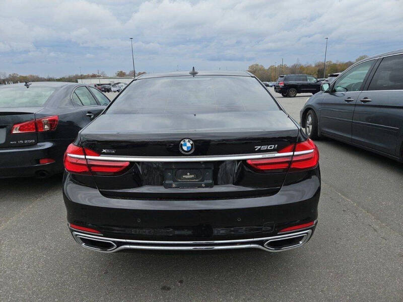 2016 BMW 7 Series 750i xDrive