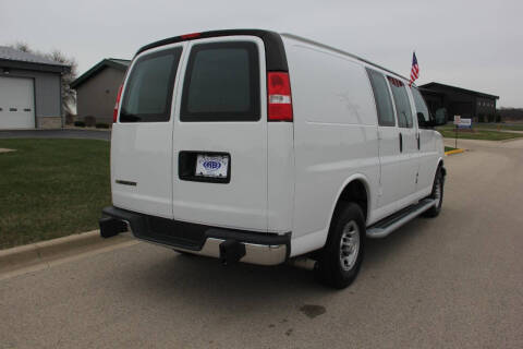 2022 Chevrolet Express 2500