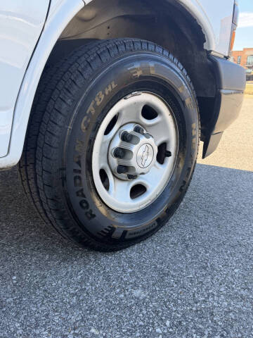 2019 Chevrolet Express 2500