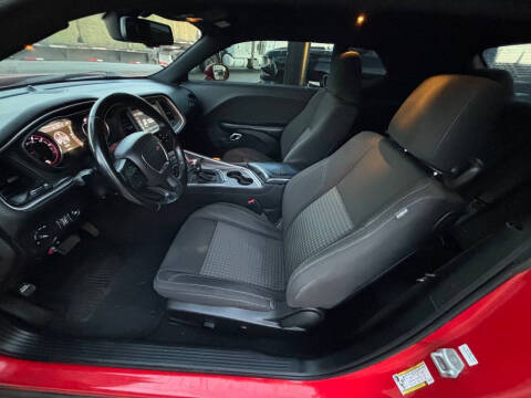 2019 Dodge Challenger SXT