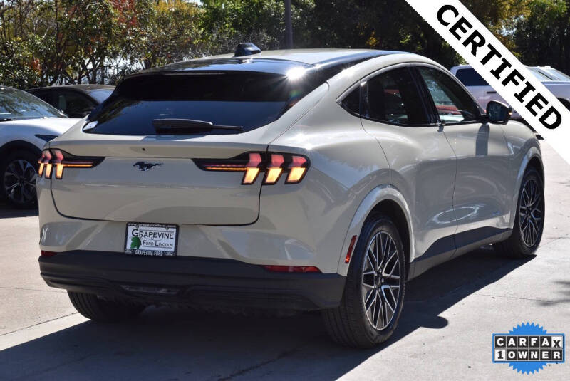 2025 Ford Mustang Mach-E Premium