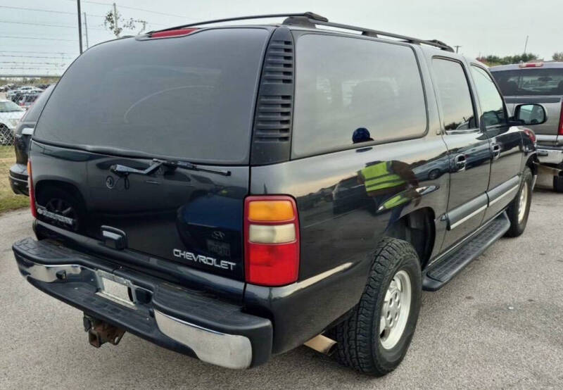 2003 Chevrolet Suburban 1500 LT