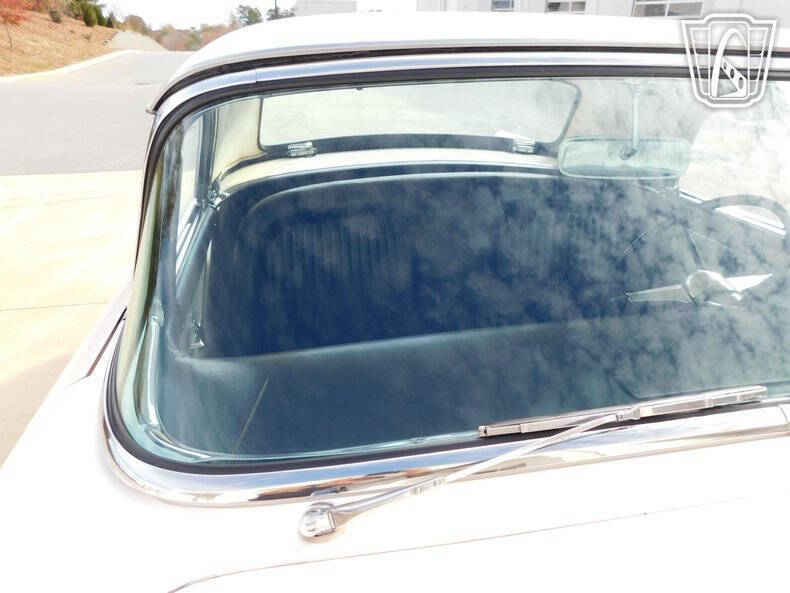 1955 Ford Thunderbird