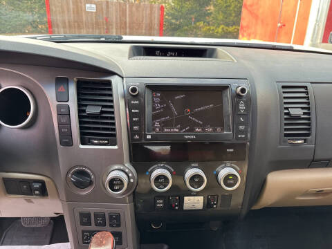 2013 Toyota Sequoia Platinum