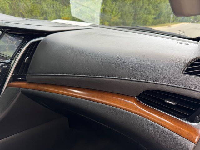 2020 Cadillac Escalade ESV Luxury