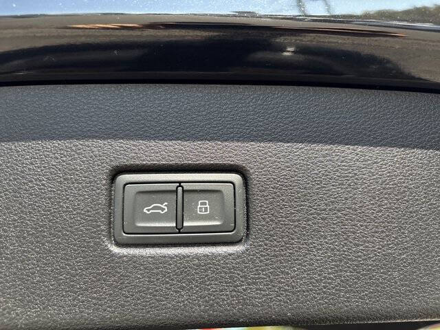 2023 Audi Q5 Sportback quattro S line Prem Plus 45 TFSI