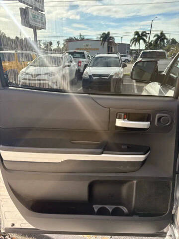 2019 Toyota Tundra SR5