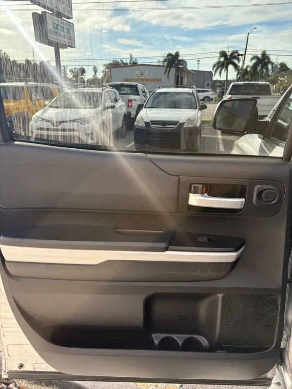 2019 Toyota Tundra SR5