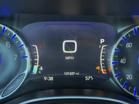 2017 Chrysler Pacifica Touring-L Plus