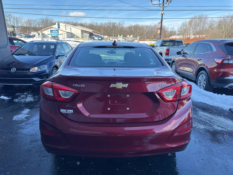 2017 Chevrolet Cruze LT Auto
