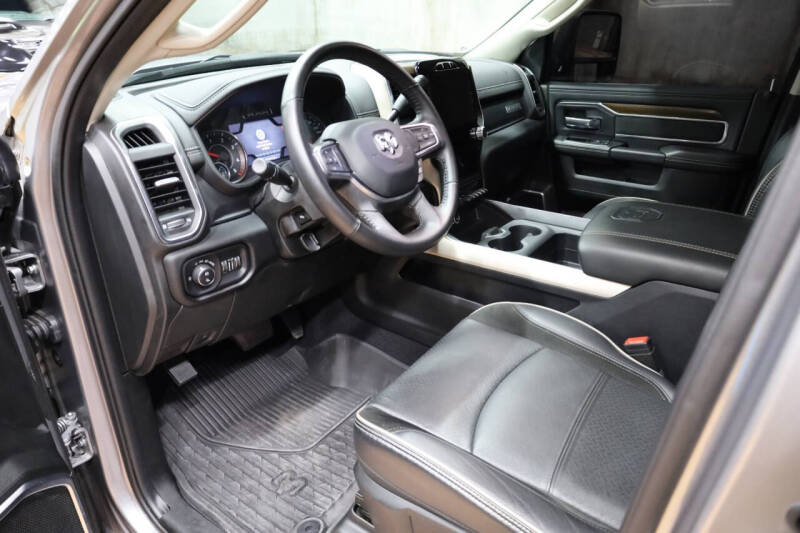 2024 RAM 3500 Laramie