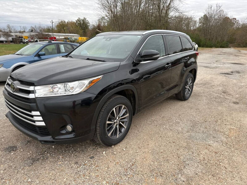 2017 Toyota Highlander for sale at Tennessee Car Pros LLC in Jackson TN
