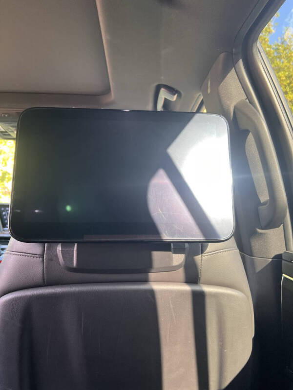 2021 Cadillac Escalade ESV Premium Luxury