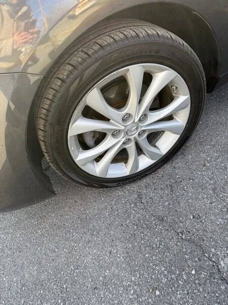 2011 Mazda MAZDA3 s Grand Touring