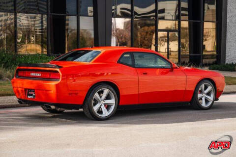 2008 Dodge Challenger SRT8