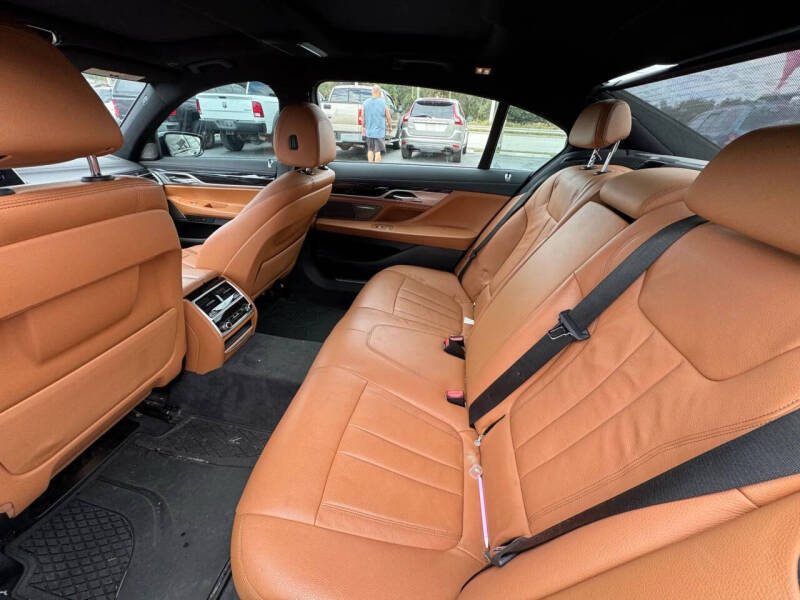 2019 BMW 7 Series 740i