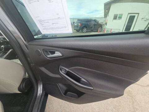 2017 Ford Focus Titanium