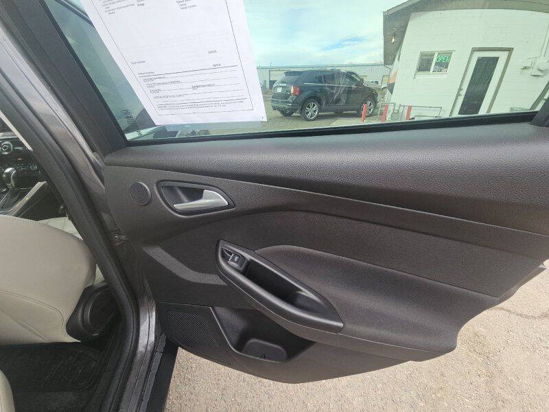 2017 Ford Focus Titanium