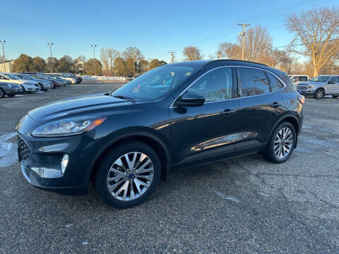 2022 Ford Escape Hybrid Titanium