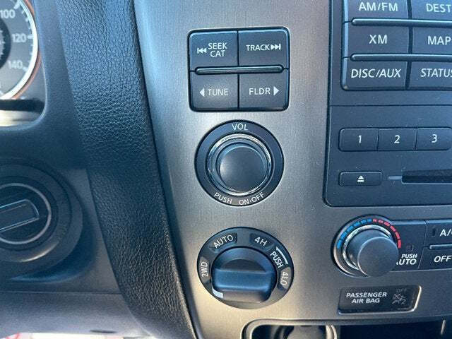 2015 Nissan Armada 31