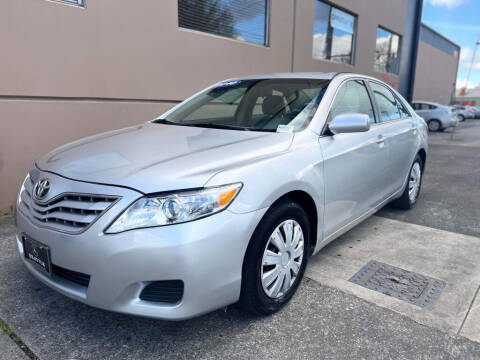 2010 Toyota Camry for sale at ALPINE MOTORS in Milwaukie OR