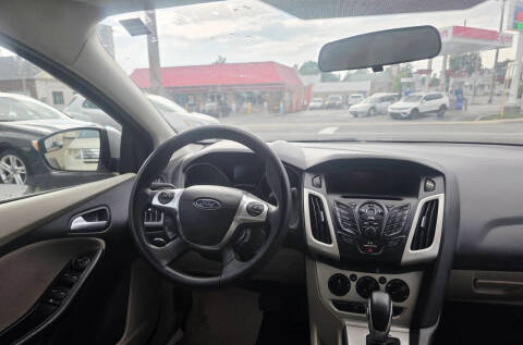 2013 Ford Focus SE