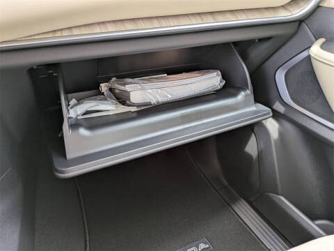 2025 Nissan Armada Platinum