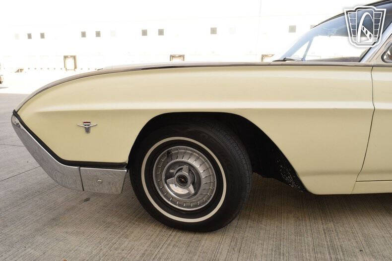 1963 Ford Thunderbird