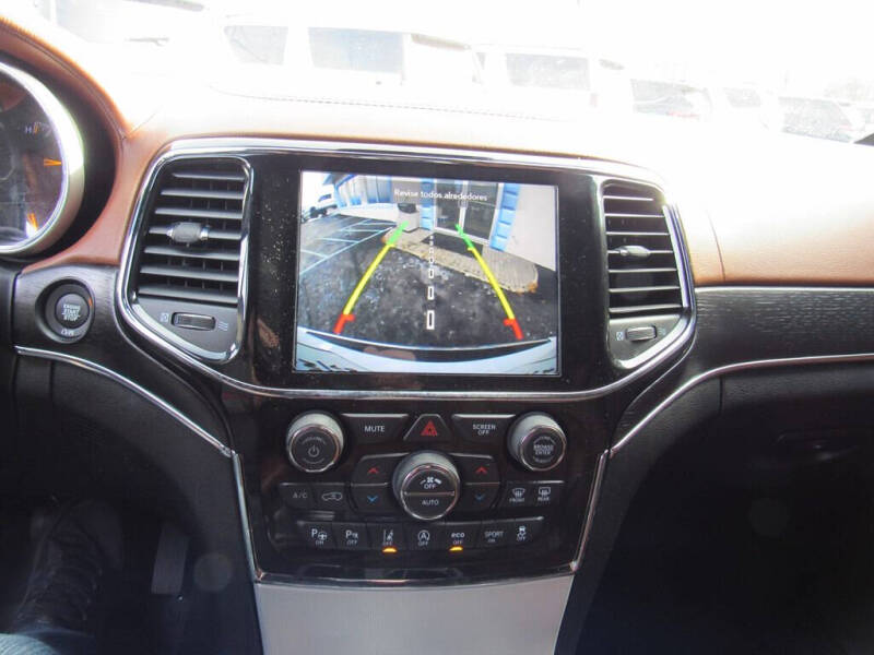 2020 Jeep Grand Cherokee Summit