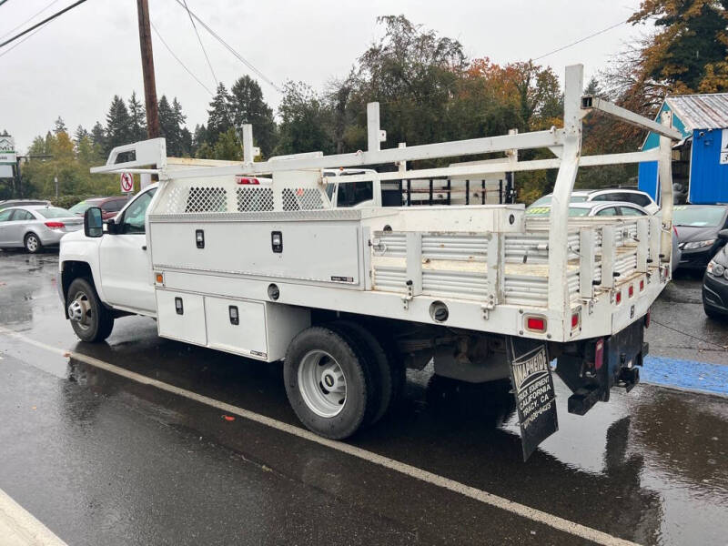 2015 Chevrolet Silverado 3500HD CC