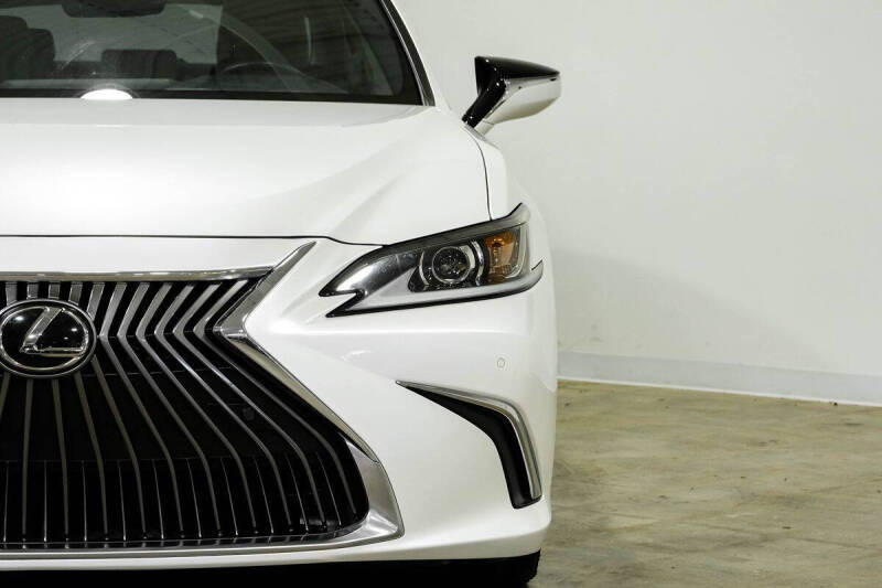 2019 Lexus ES 350