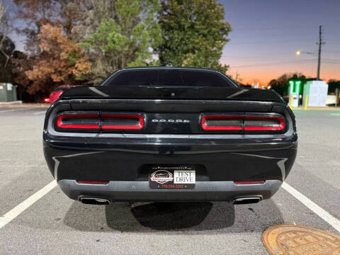 2017 Dodge Challenger