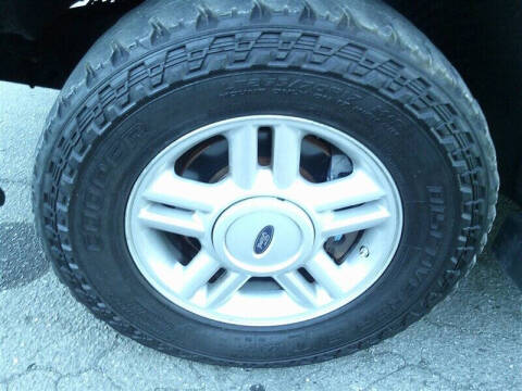 2005 Ford Expedition XLT