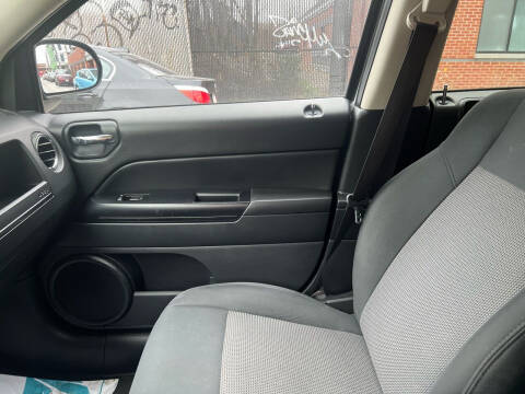 2012 Jeep Compass Sport