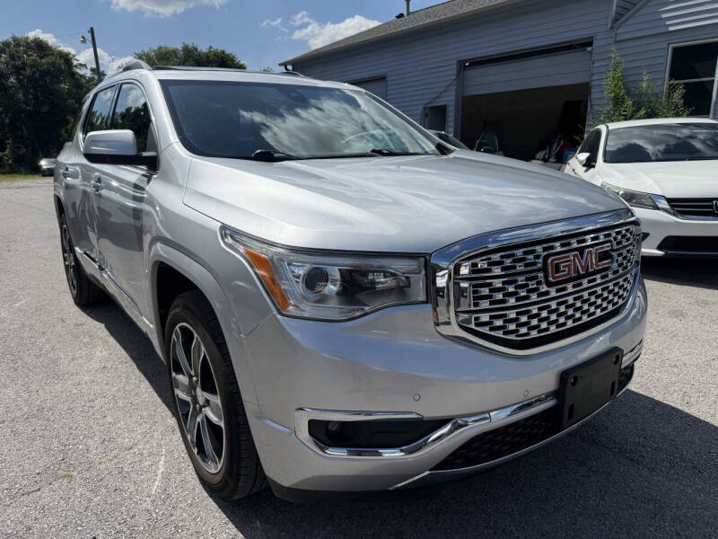 2017 GMC Acadia Denali