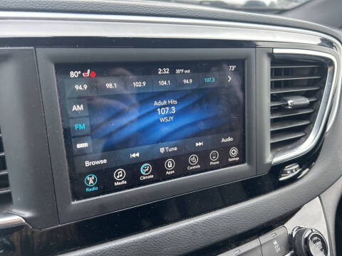 2020 Chrysler Pacifica Touring L