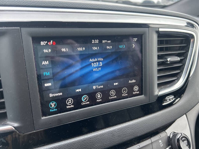 2020 Chrysler Pacifica Touring L