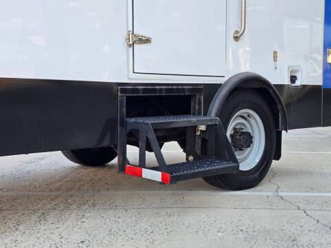 2023 Ford E-Series
