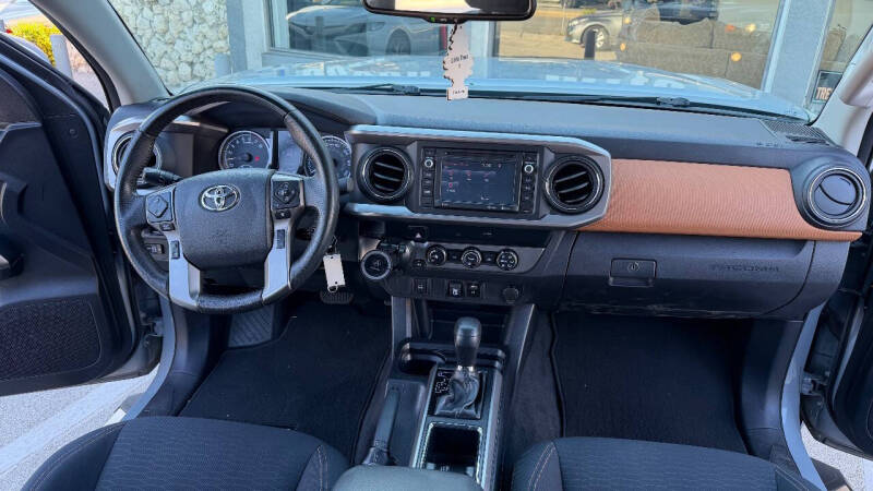 2019 Toyota Tacoma SR5 V6