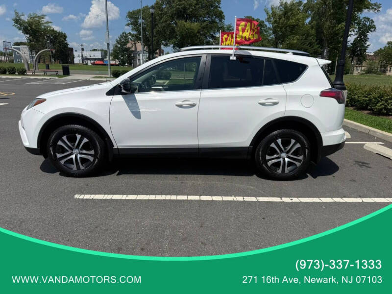 2016 Toyota RAV4 LE