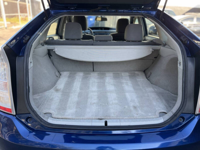 2011 Toyota Prius Three