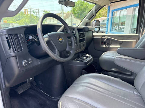 2017 Chevrolet Express 3500
