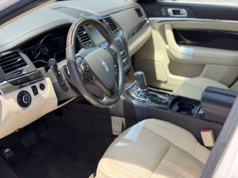 2013 Lincoln MKS