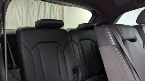 2022 Audi Q7 quattro Premium Plus 45 TFSI