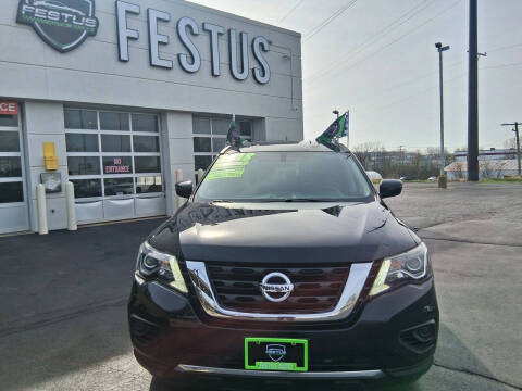 2018 Nissan Pathfinder S