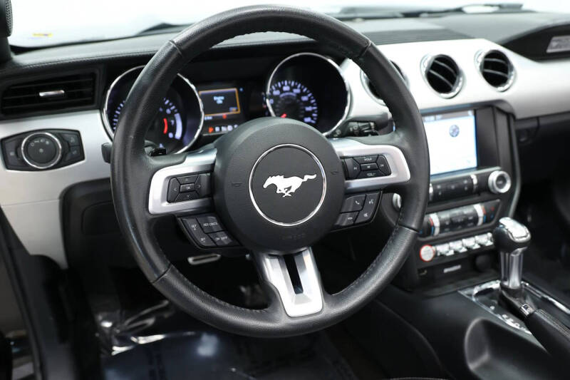 2016 Ford Mustang EcoBoost Premium